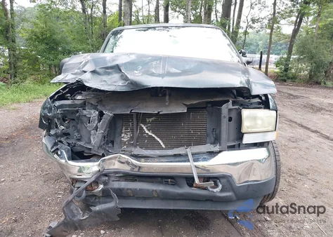 2002 Ford Excursion Xlt from USA, damaged, VIN 1FMNU41S52EA52744